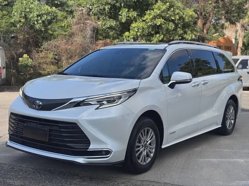 Toyota Sienna 2023