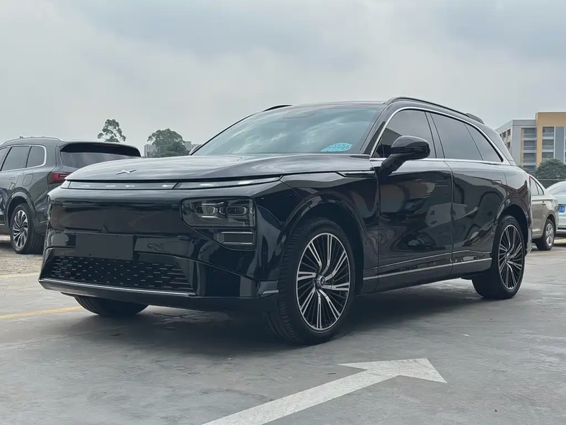 XPeng G9