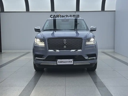 Lincoln Navigator 2022
