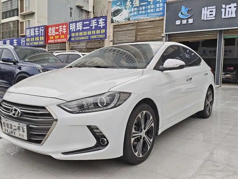 Hyundai Elantra