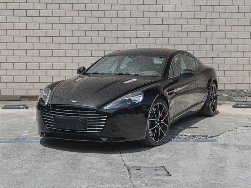 Aston Martin Rapide