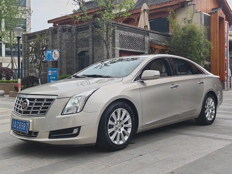 Cadillac XTS