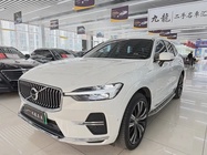 Volvo XC60 2022