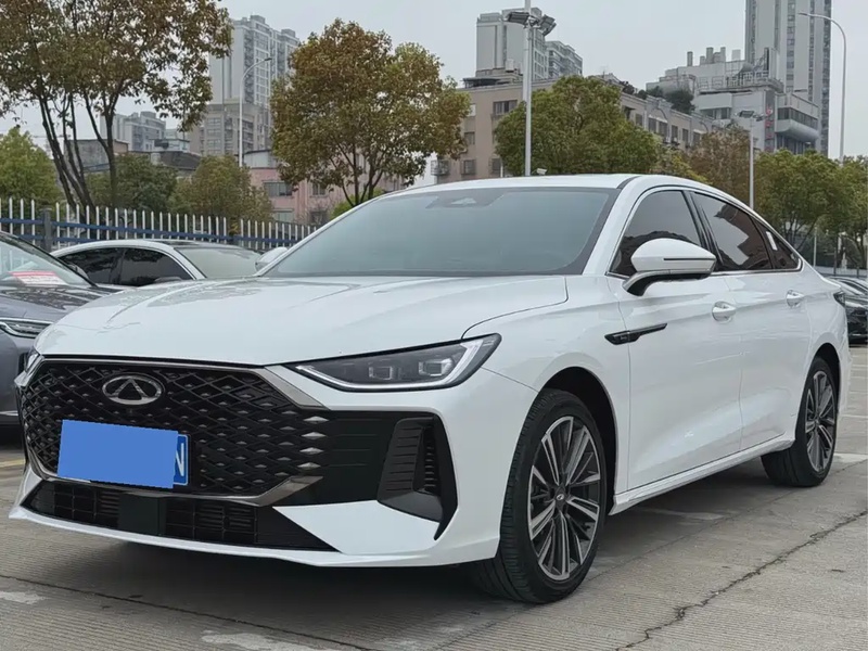 Chery Arrizo 8