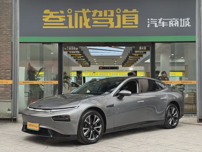 XPeng P7