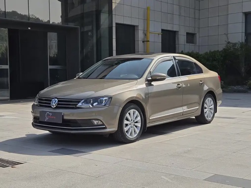 Volkswagen Sagitar 2016