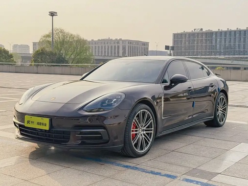 Porsche Panamera 2019