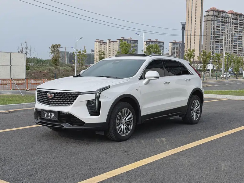 Cadillac XT4