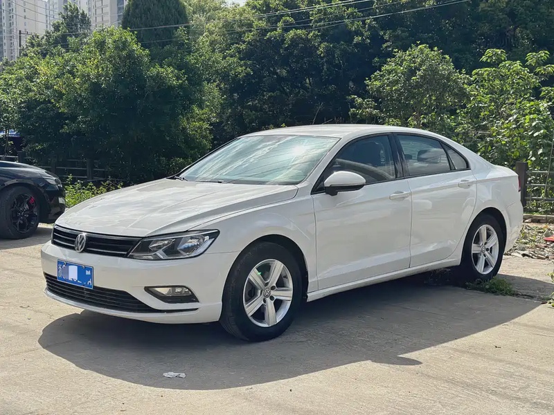 Volkswagen Lamando