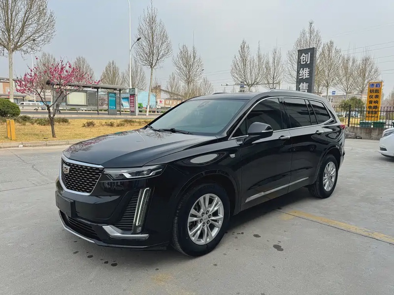 Cadillac XT6