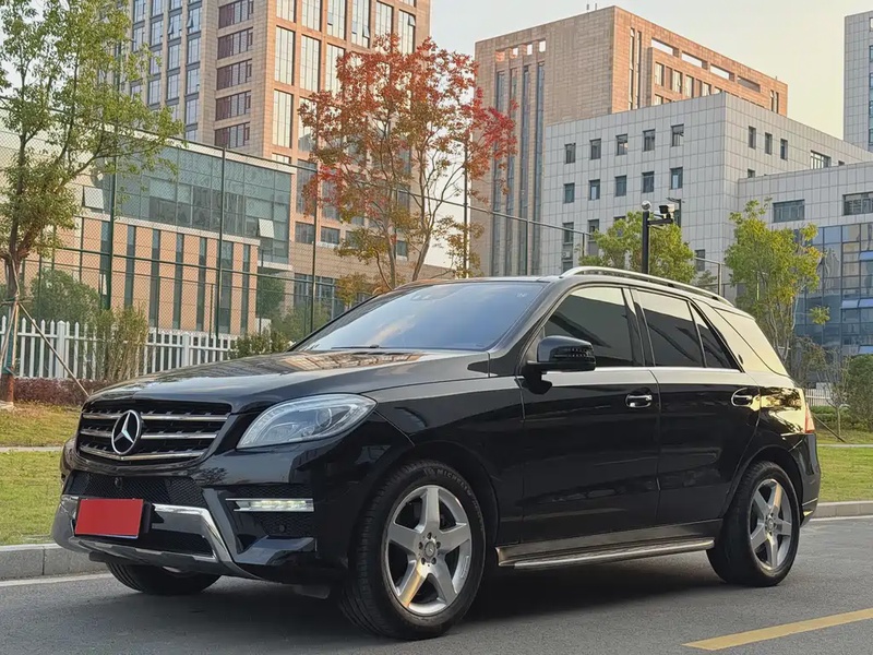 Mercedes-Benz M-Class