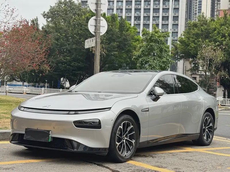 XPeng P7