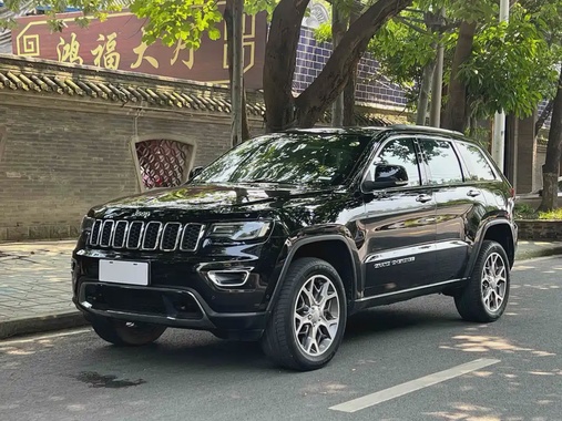 Jeep Grand Cherokee 2022