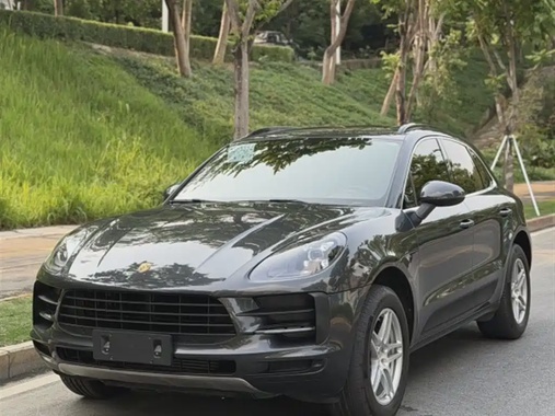 Porsche Macan 2020