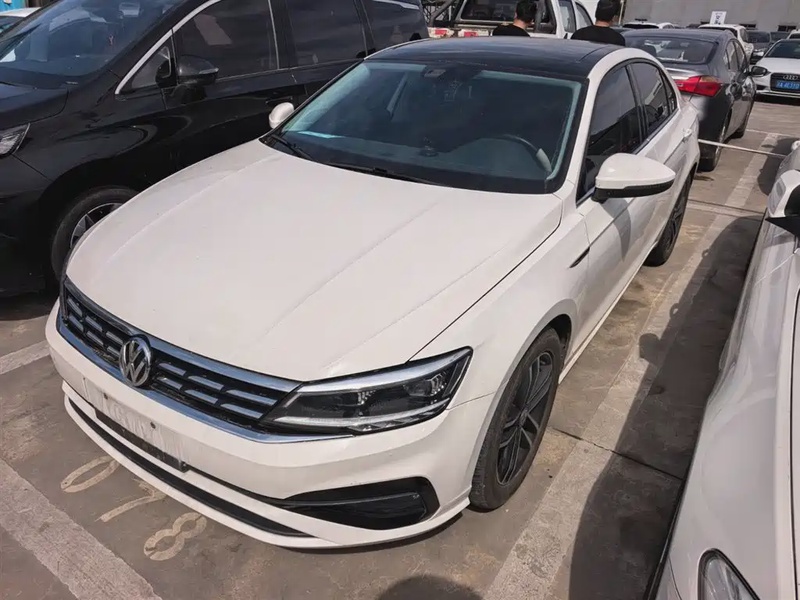 Volkswagen Lamando
