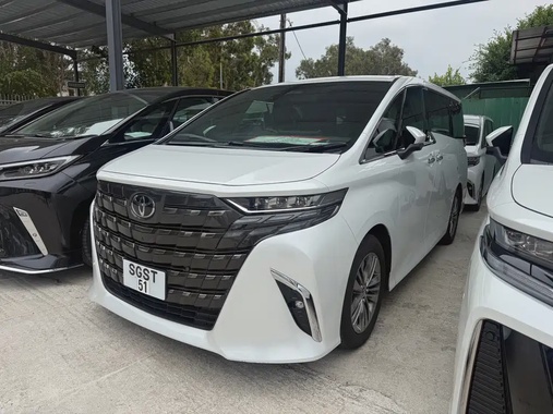 Toyota Alphard 2026