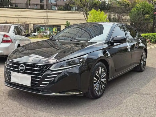 Nissan Teana 2023