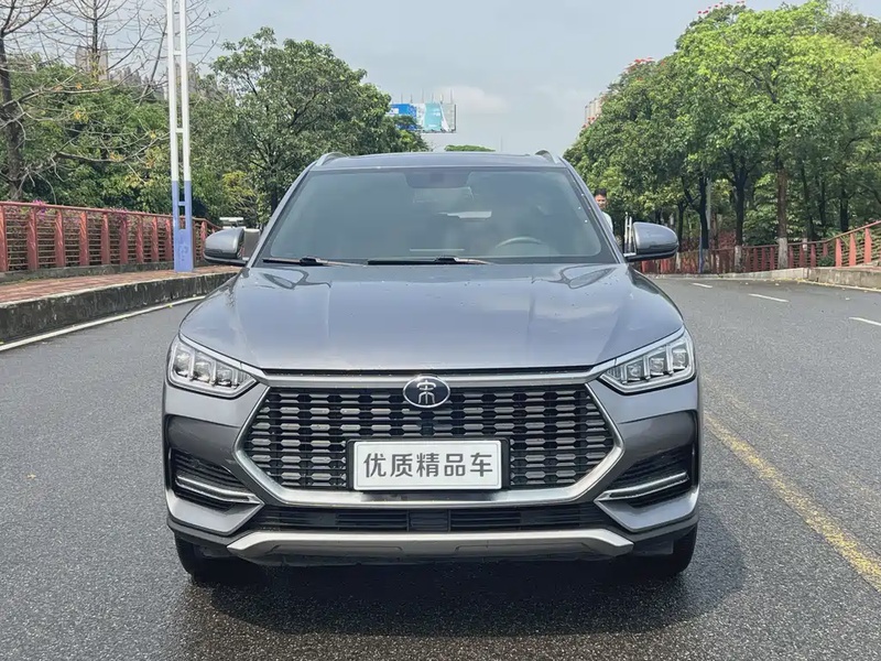 BYD PLUS