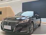 Toyota Crown 2017