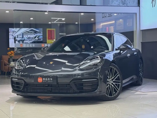 Porsche Panamera 2021