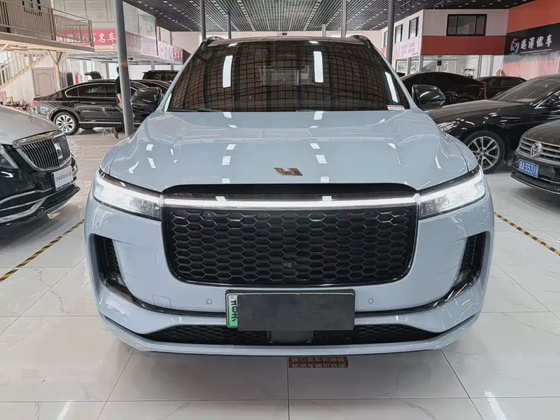 Li Auto ONE