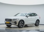 Volvo XC60 2025