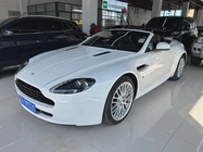 Aston Martin Vantage 2011