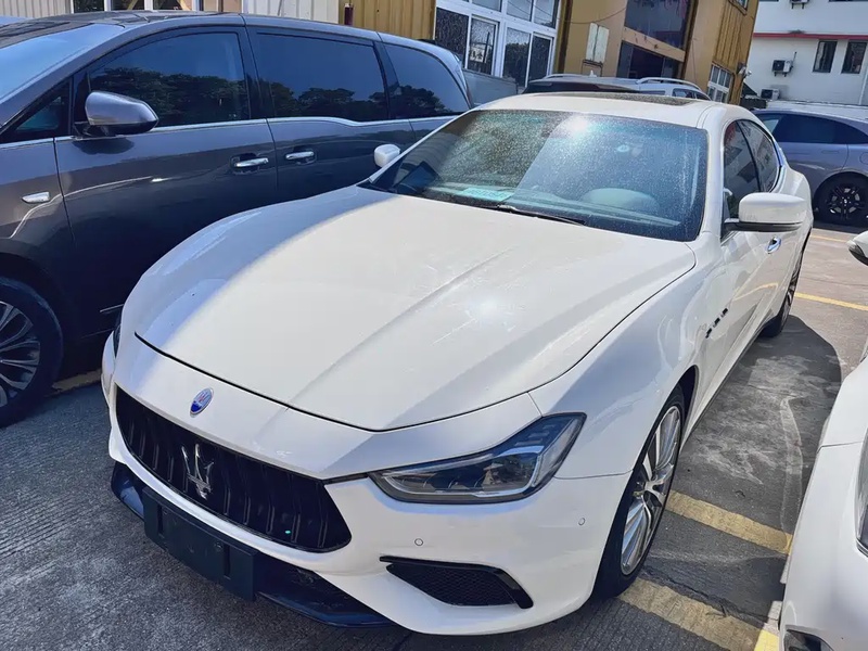 Maserati Ghibli