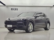 Porsche Cayenne 2022