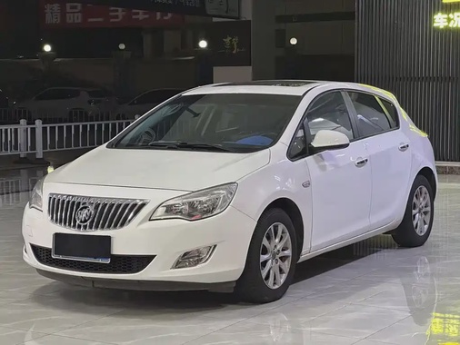 Buick Excelle 2013