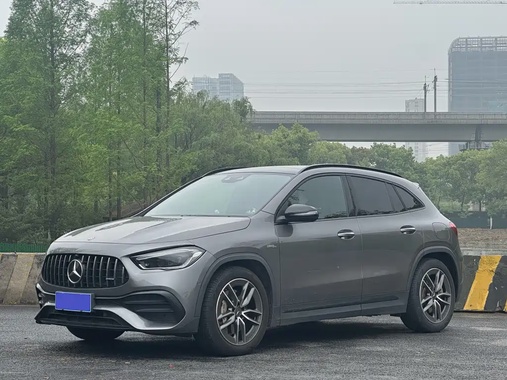Mercedes-Benz GLA-Class 2021