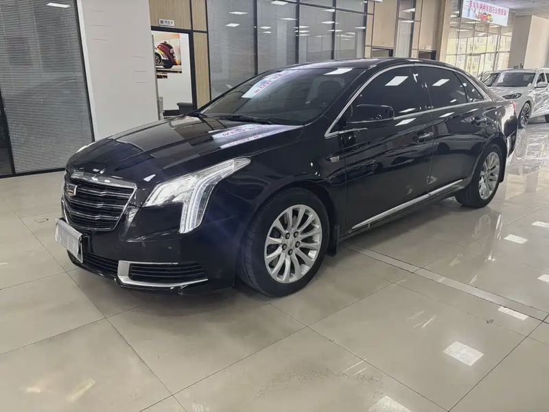 Cadillac XTS