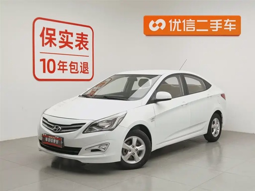 Hyundai Verna 2015