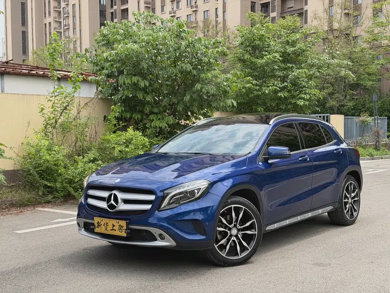 Mercedes-Benz GLA-Class