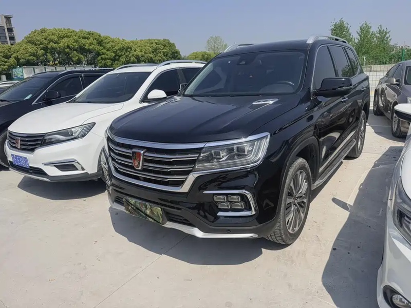 Roewe RX8