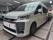 Toyota Hiace 2022