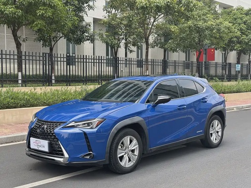 Lexus UX 2020