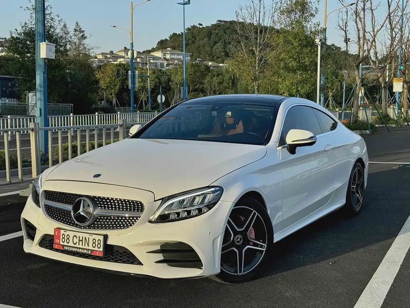 Mercedes-Benz C-Class