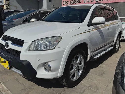 Toyota RAV4 2011