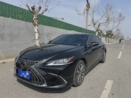Lexus ES 2023
