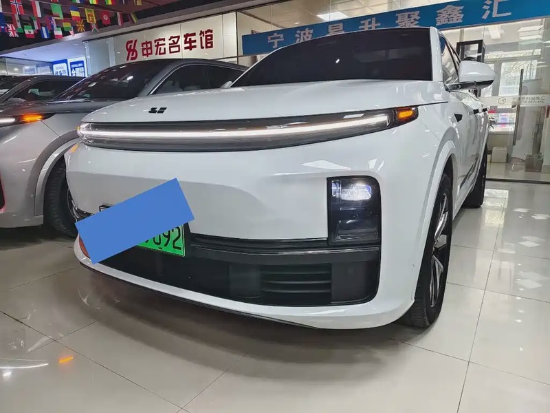 Li Auto L7