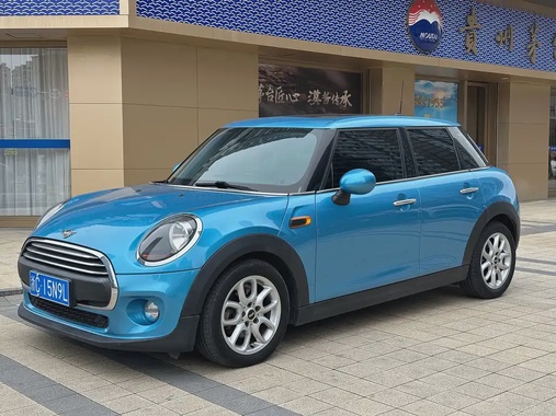 MINI Other 2018