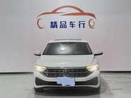 Volkswagen Sagitar 2022