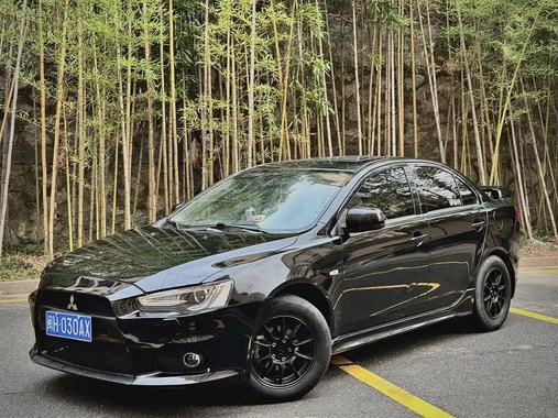 Mitsubishi Lancer 2012