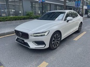 Volvo S60 2023