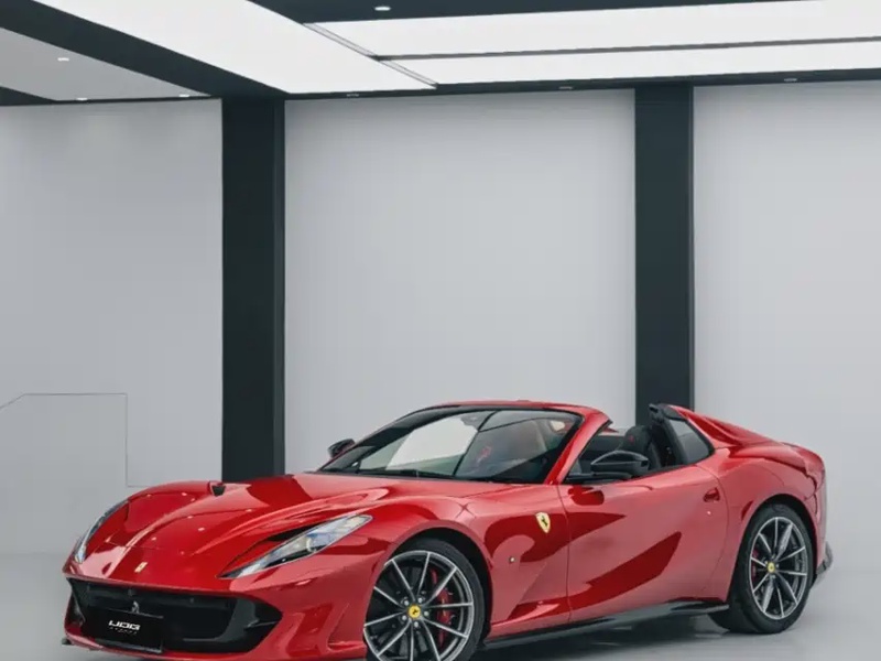 Ferrari 812