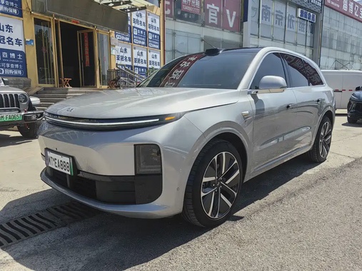 Li Auto L6 2024