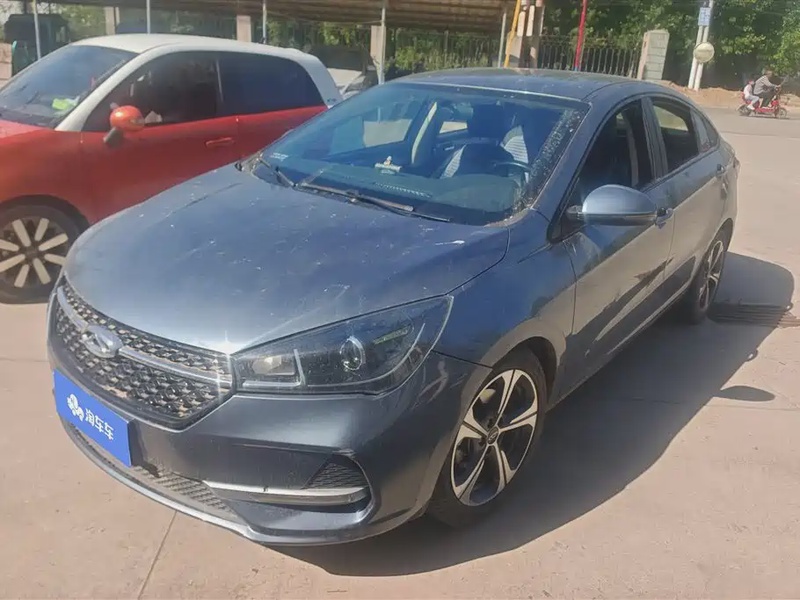 Chery Arrizo 5