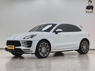 Porsche Macan 2015
