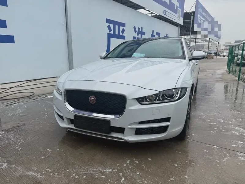 Jaguar XEL